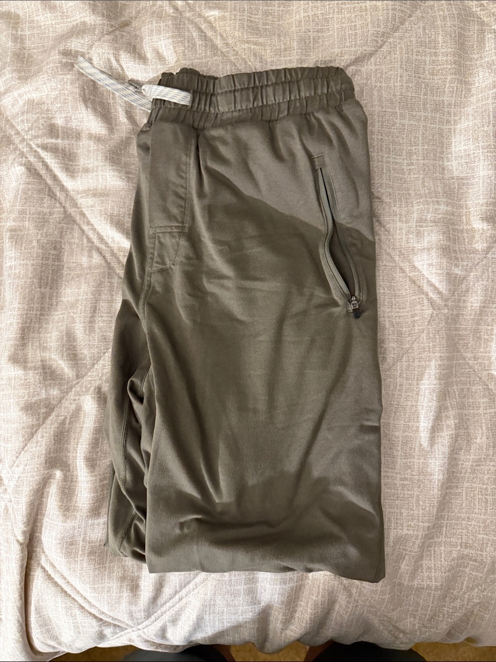 Vuori Ponto Performance Joggers - Picture 3 of 3